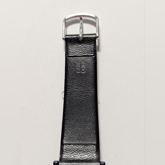 Disney Mickey Mouse Watch (Lorus) Black Plastic, Red Numbers, working.. 28 - Picture 5 of 9